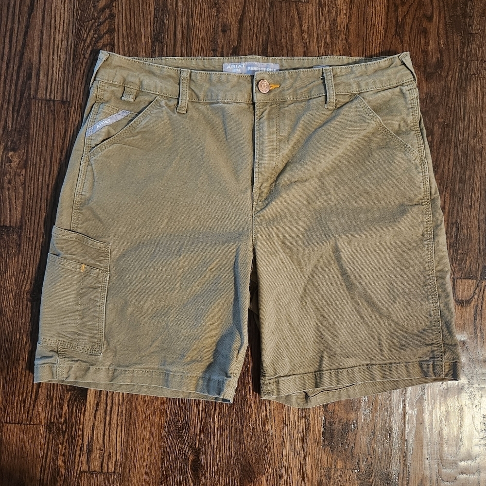 Ariat Men’s Rebar Made Tough Cargo Short in Field Khaki size 32
